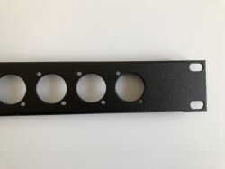 19 1HE Panel, 12 Ausschnitte fuer XLR