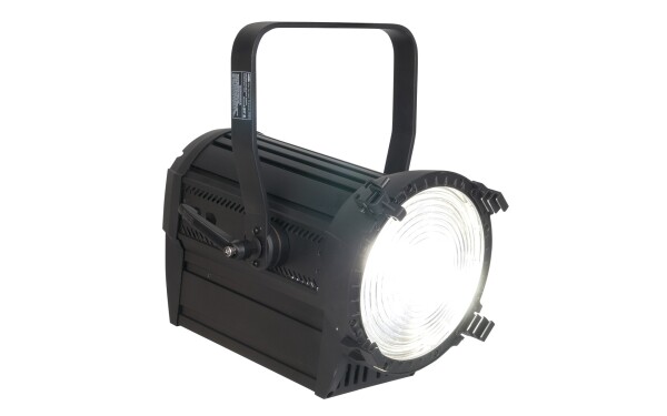 Performer Fresnel 2000 RGBAL