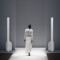 MAUI P900 W - Aktive Säulen-PA by Porsche Design Studio in Cocoon White