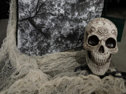 Halloween Dekostoff, grobmaschig, beige, 75x300cm