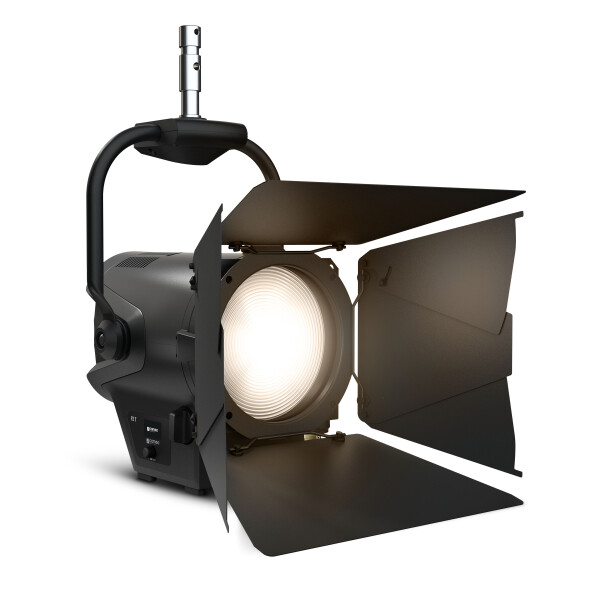 F2 T PO - Stangenbedienbares Fresnel-Spotlight mit Tungsten-LED